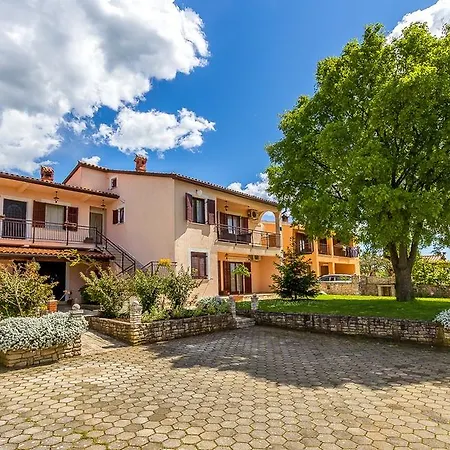 Apartmán Stelia Mednjan